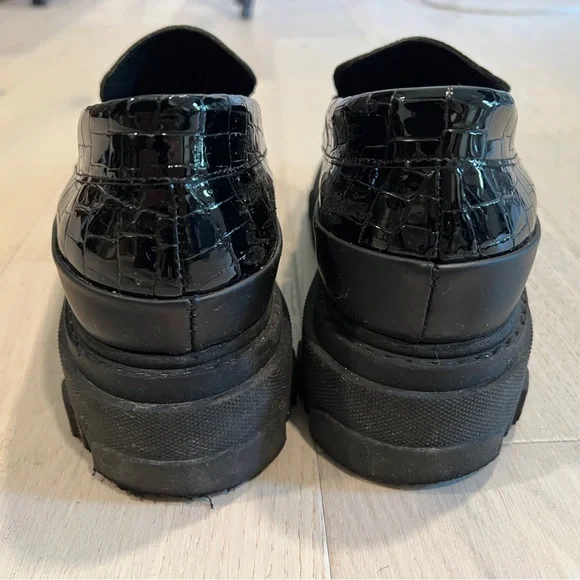 Ganni lug sole embossed loafers - Picture 7 of 8